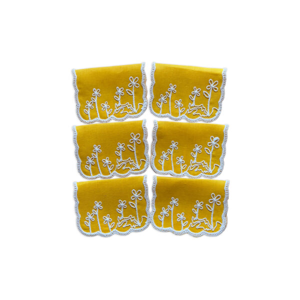 guardanapo aperitivo linho coelho amarelo na grama - Image 2